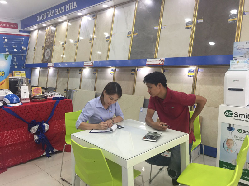 Tư vấn khách hàng Hải Linh